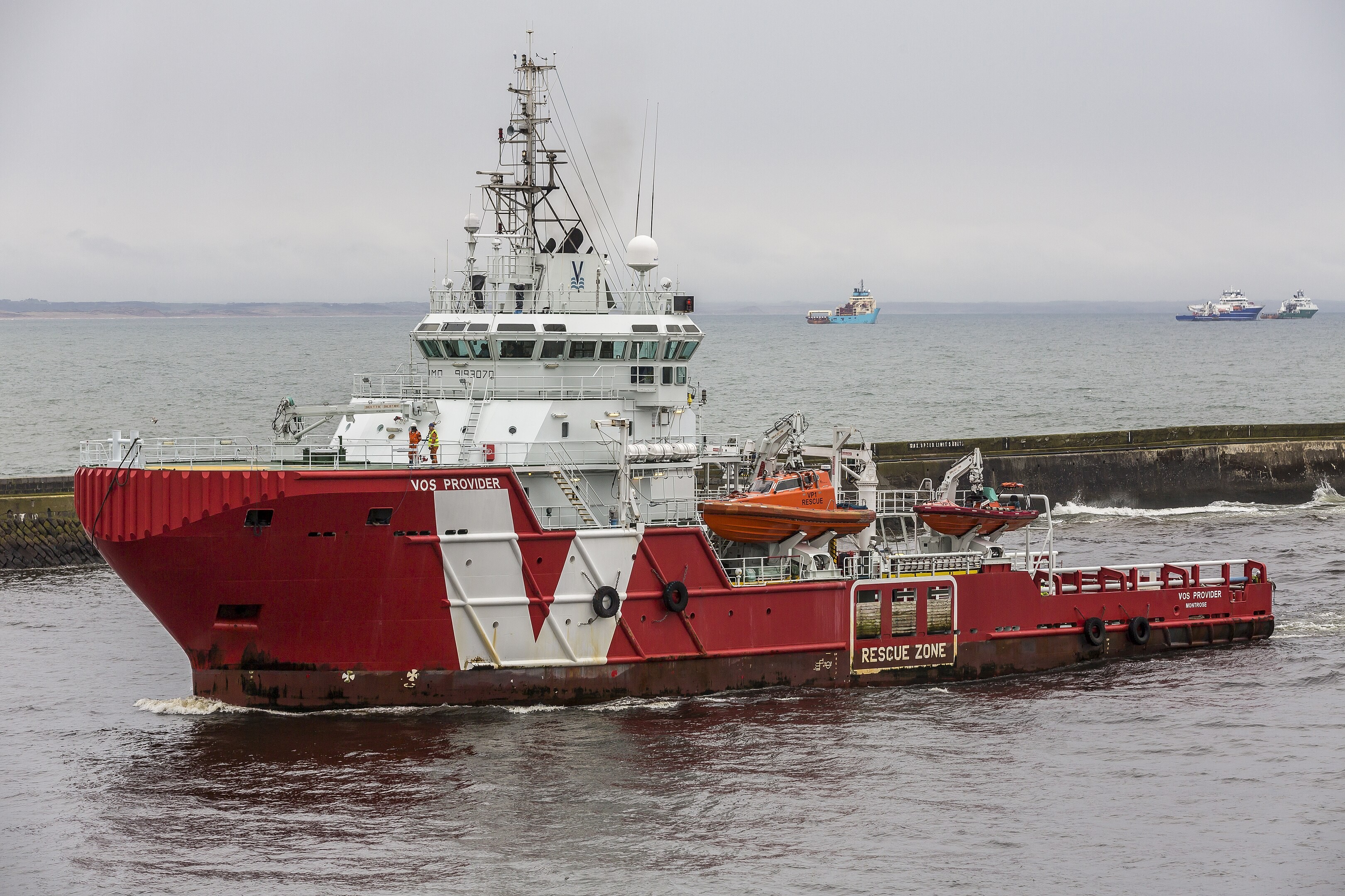 Transit: VOS PROVIDER entering English South Coast at The Dover Strait
