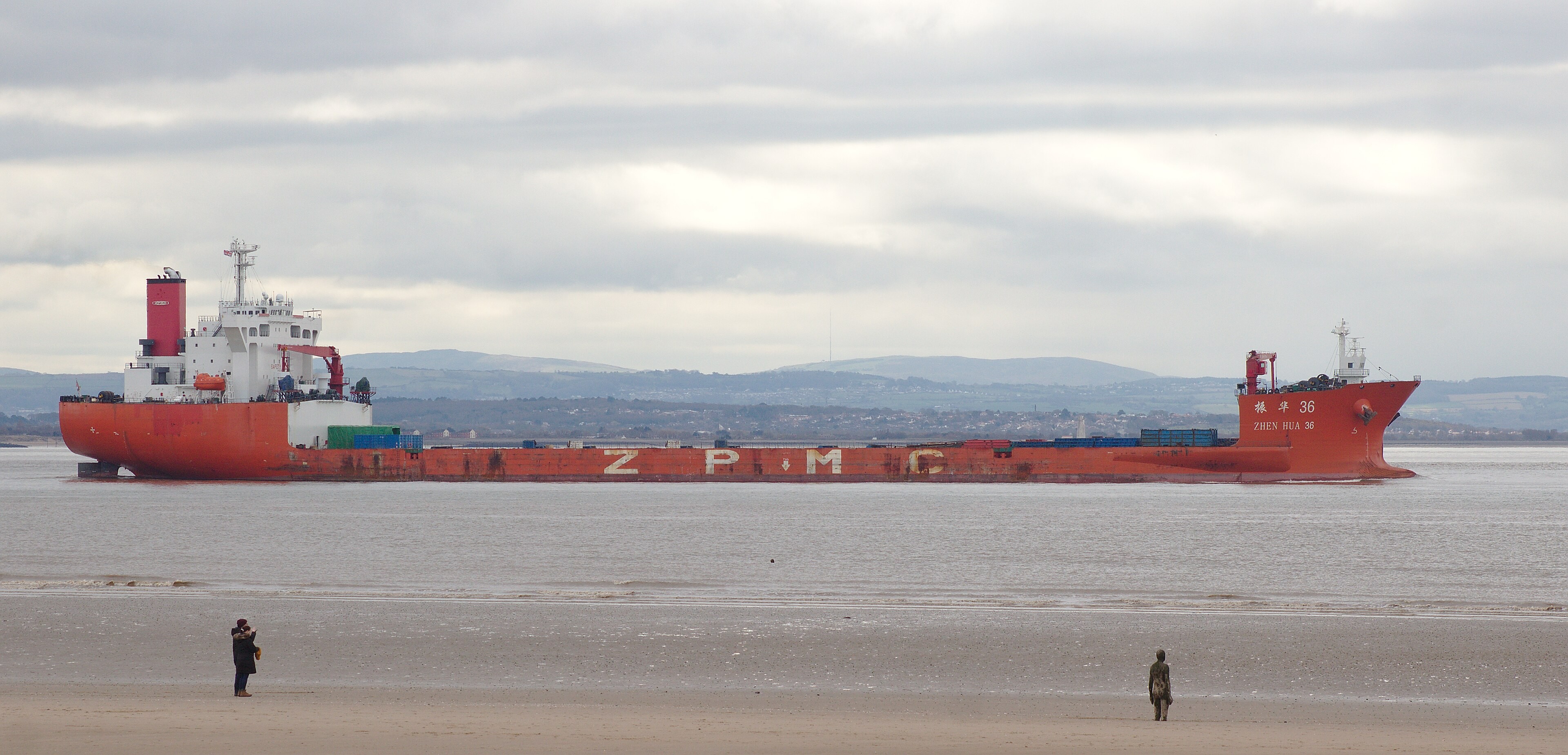 Transit: ZHEN HUA 36          entering English South Coast at The Dover Strait