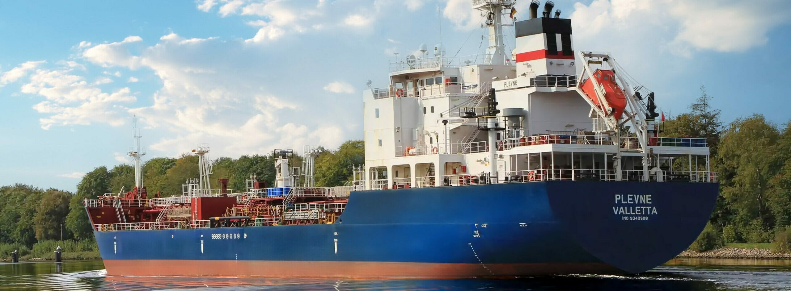 Transit: PLEVNE               entering English South Coast at The Dover Strait