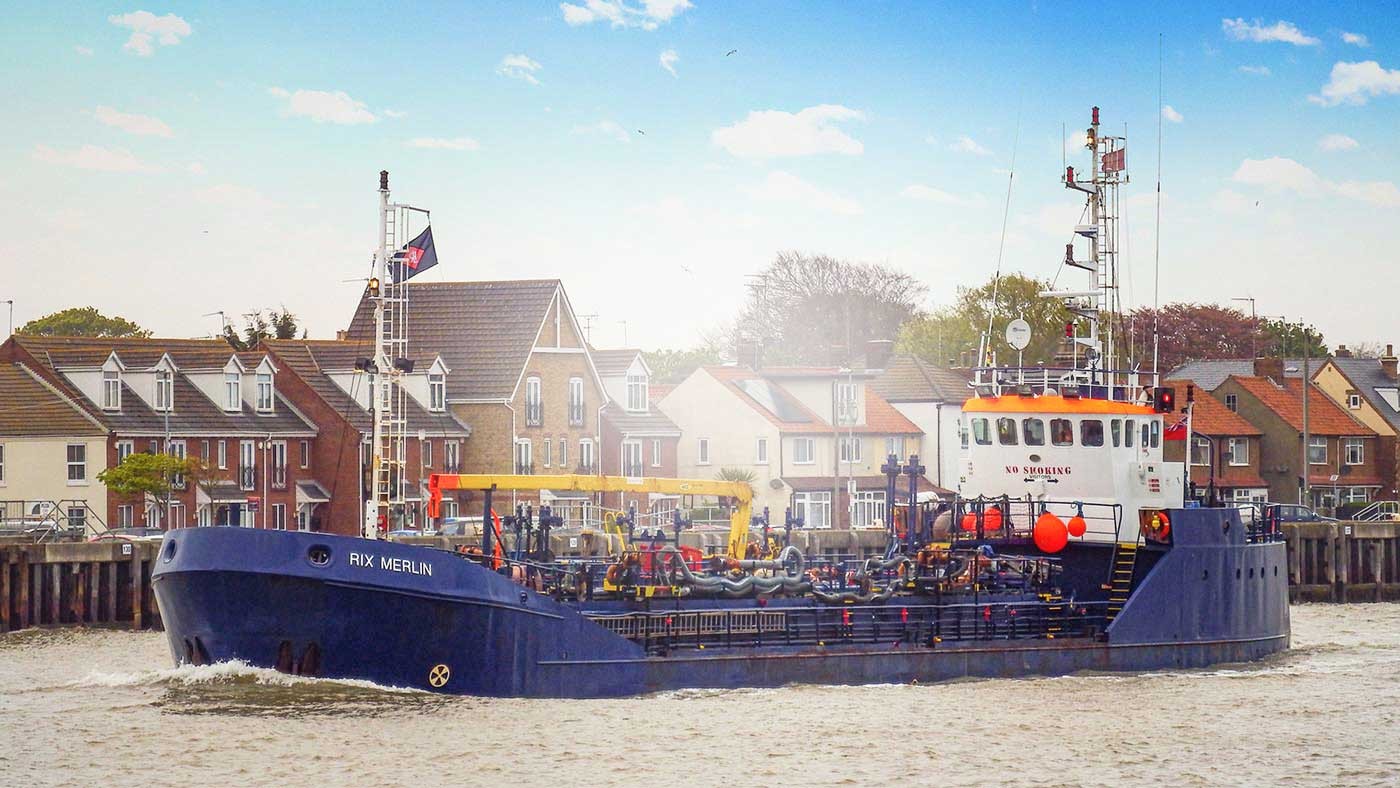 Humber Arrival: RIX MERLIN