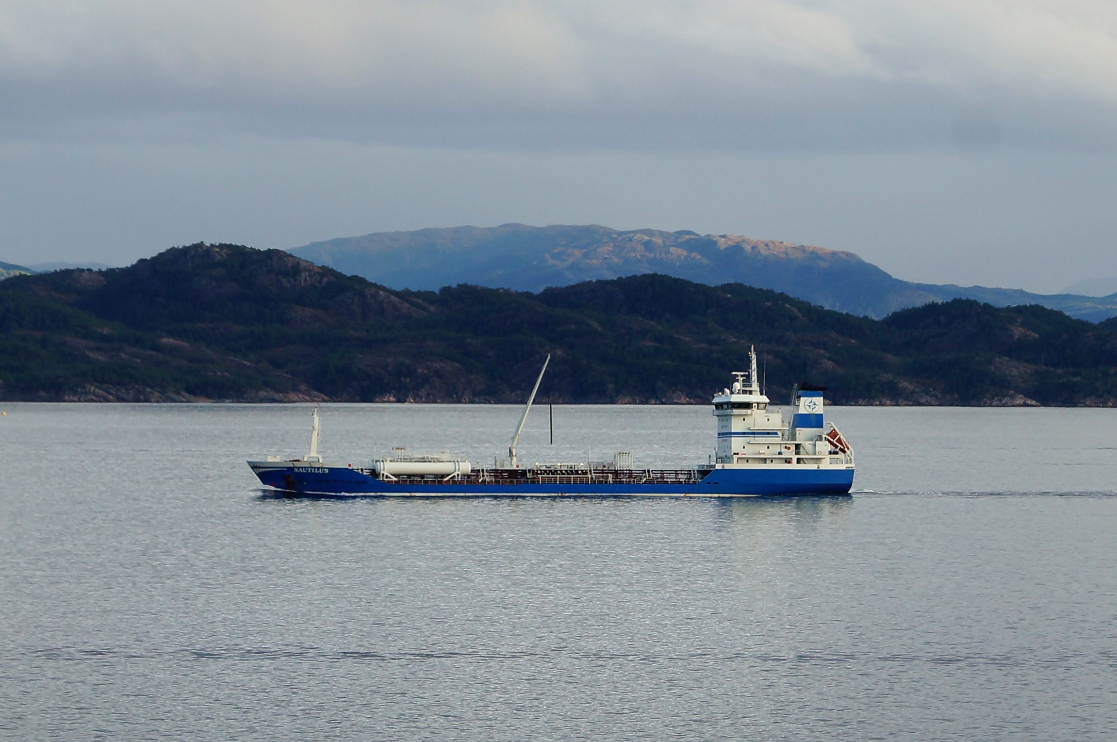  Scottish East Coast - NAUTILUS             transiting Forth & Tay Coast
