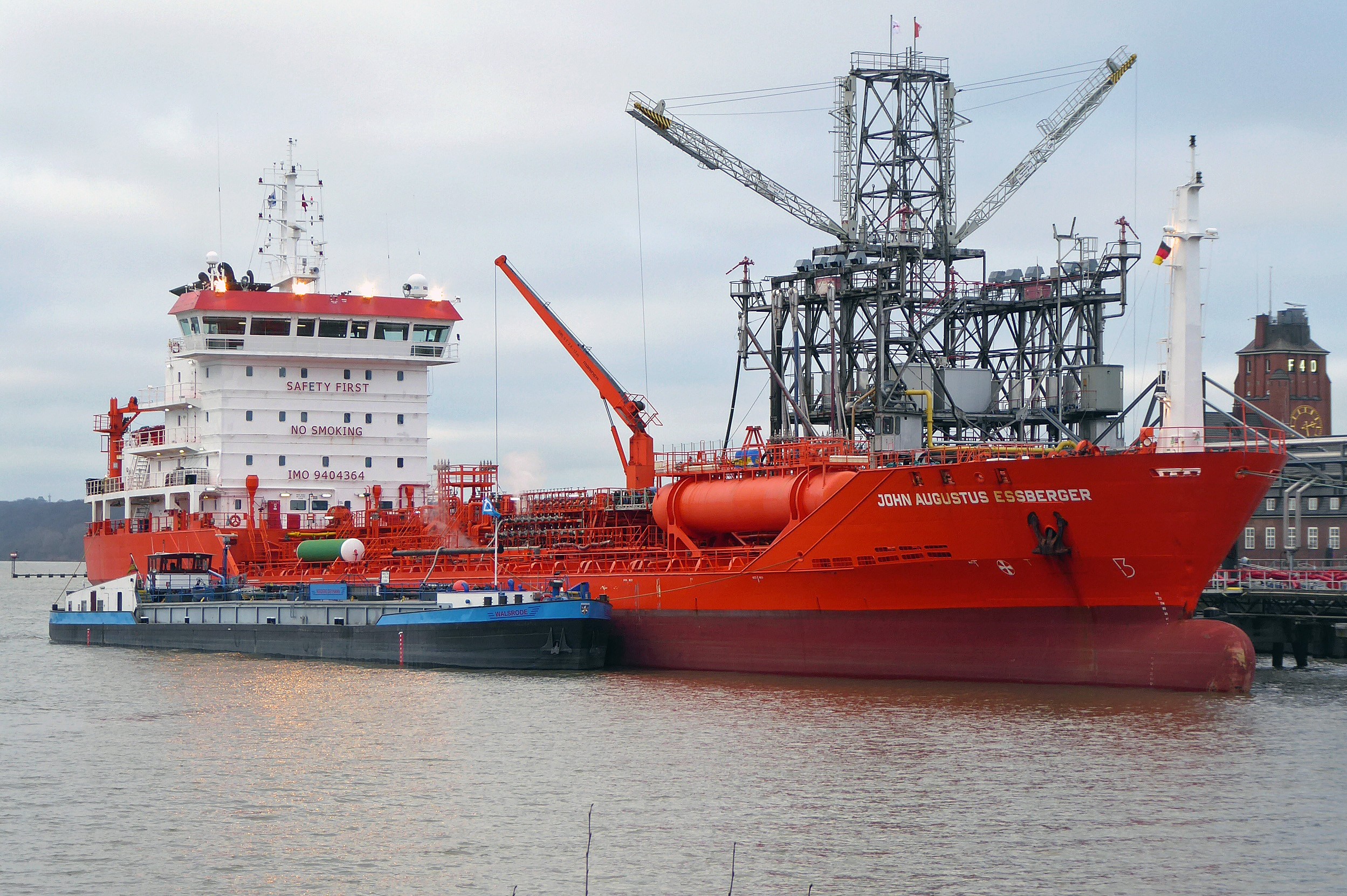 Transit: JOHN AUGUSTUS ESSBER entering English South Coast at The Dover Strait