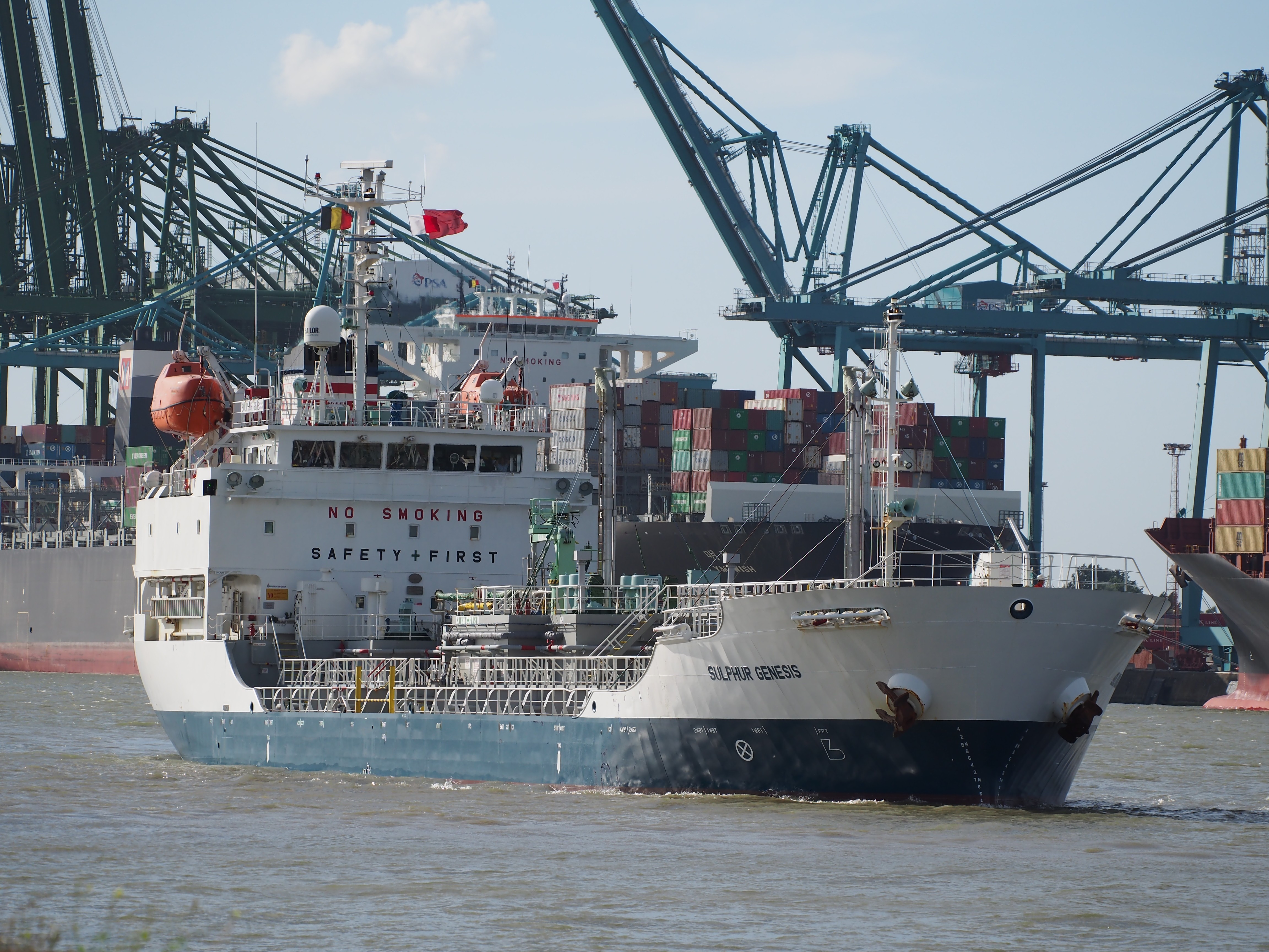 Transit: SULPHUR GENESIS      entering English South Coast at The Dover Strait