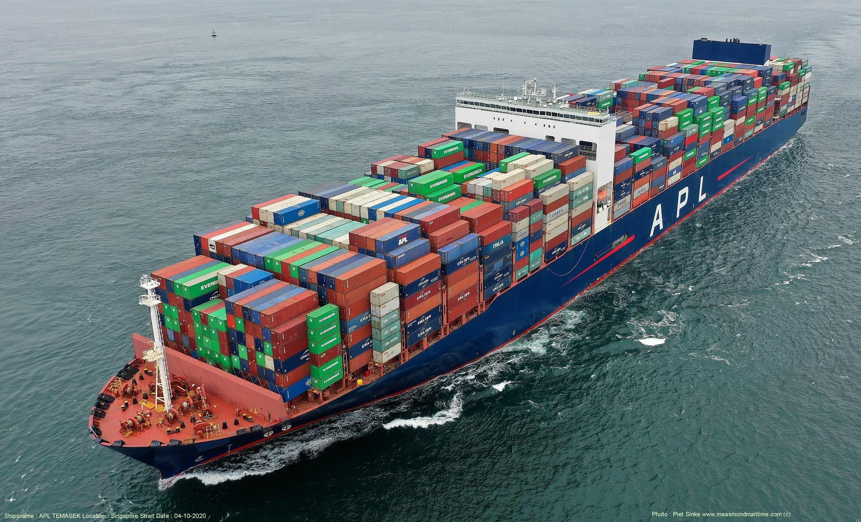 Transit: APL TEMASEK entering English South Coast at The Dover Strait