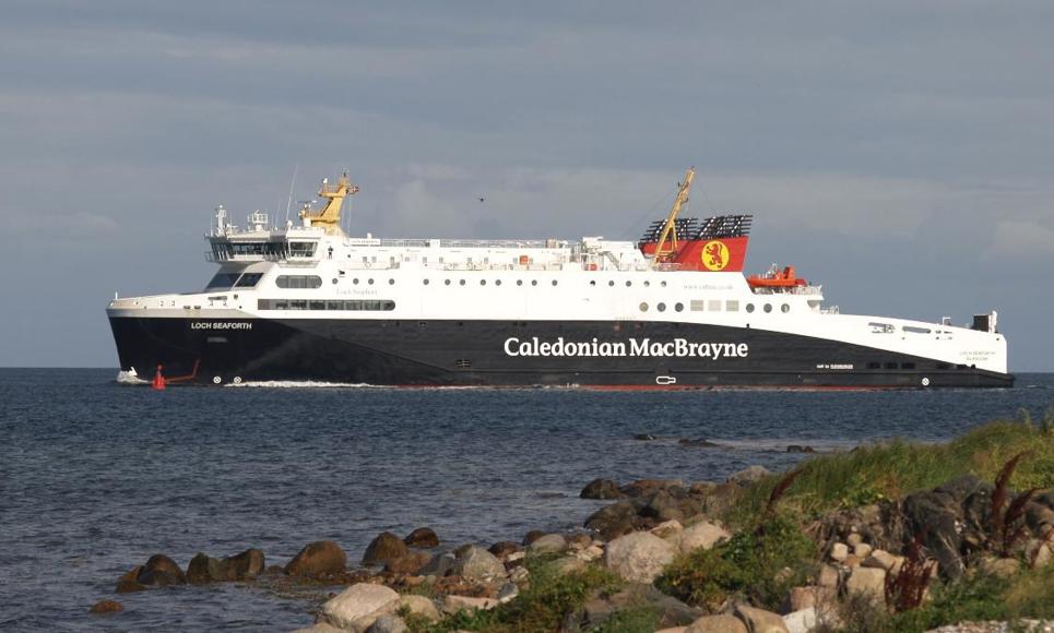  Scottish West Coast - LOCH SEAFORTH transiting The Minch