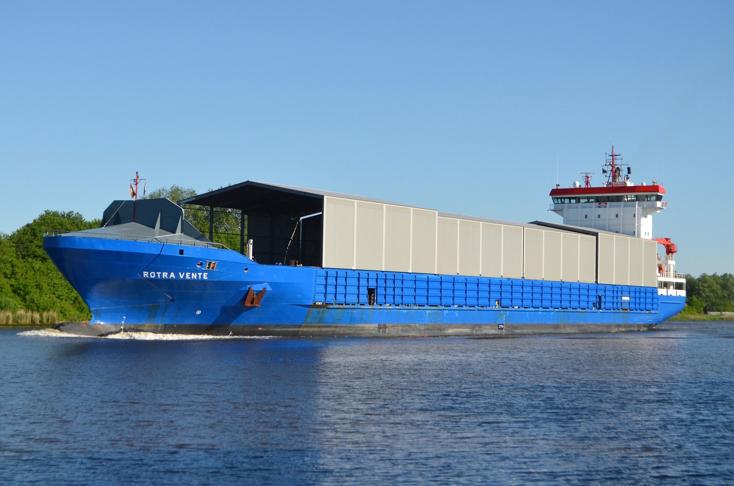 Transit: ROTRA VENTE          entering English South Coast at The Dover Strait