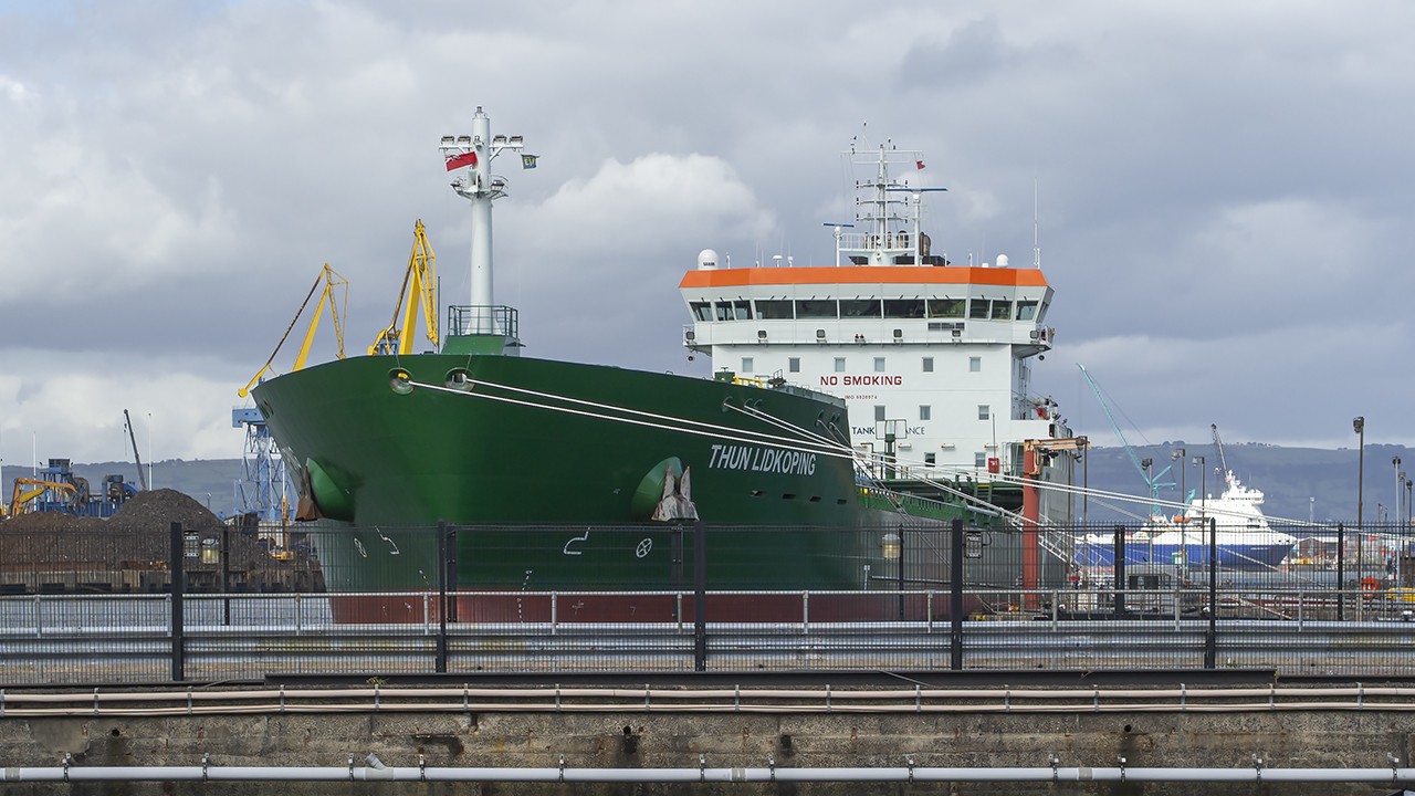 Bristol Channel Departure: THUN LIDKOPING      