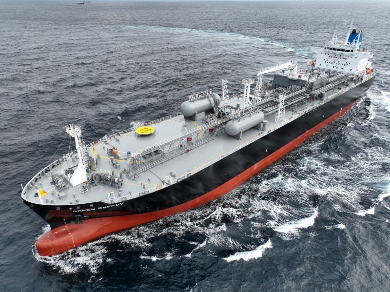 Transit: LPG/C GREEN ENERGY   entering English South Coast at The Dover Strait