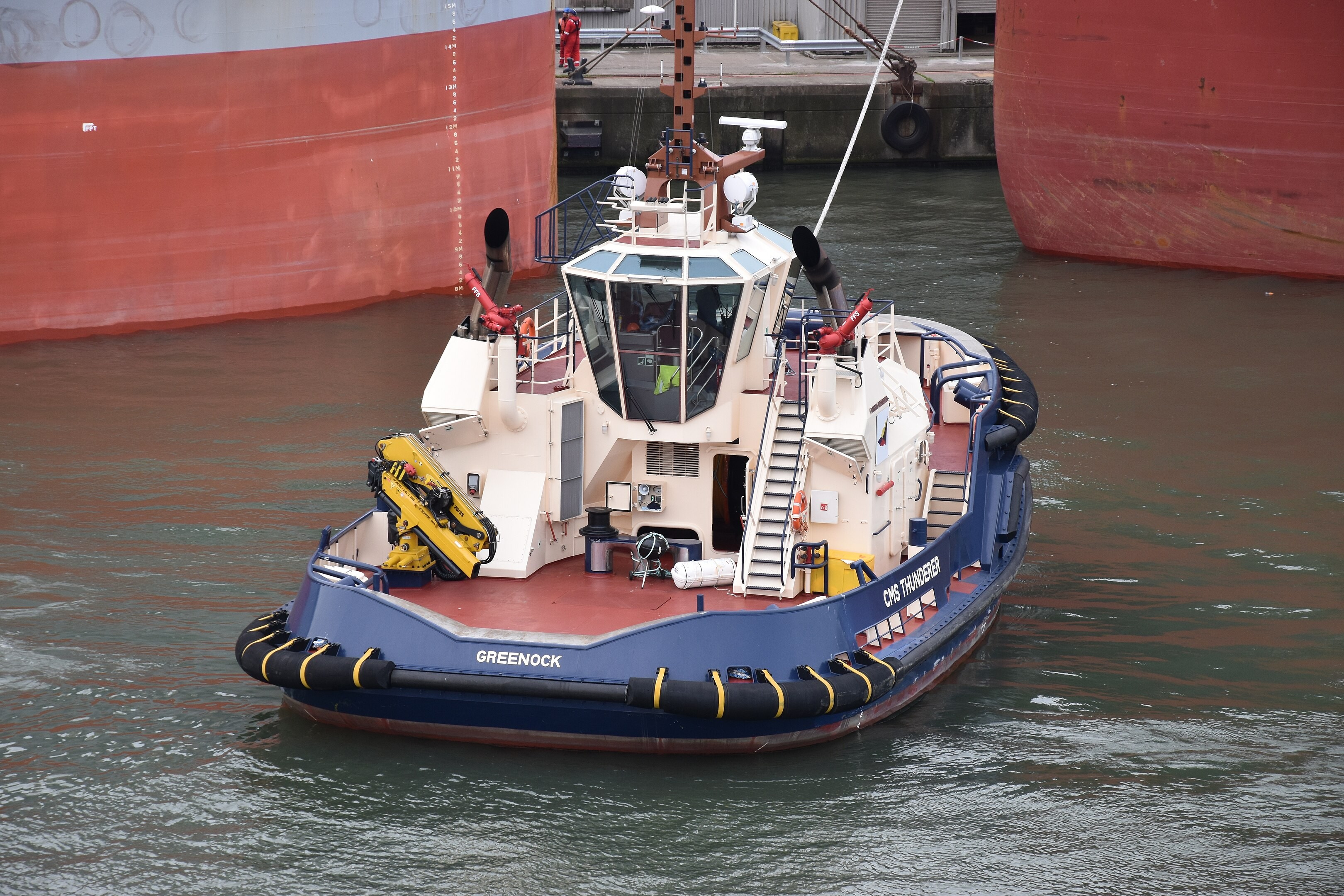  Irish Sea - CMS THUNDERER        transiting Irish Sea off Dublin