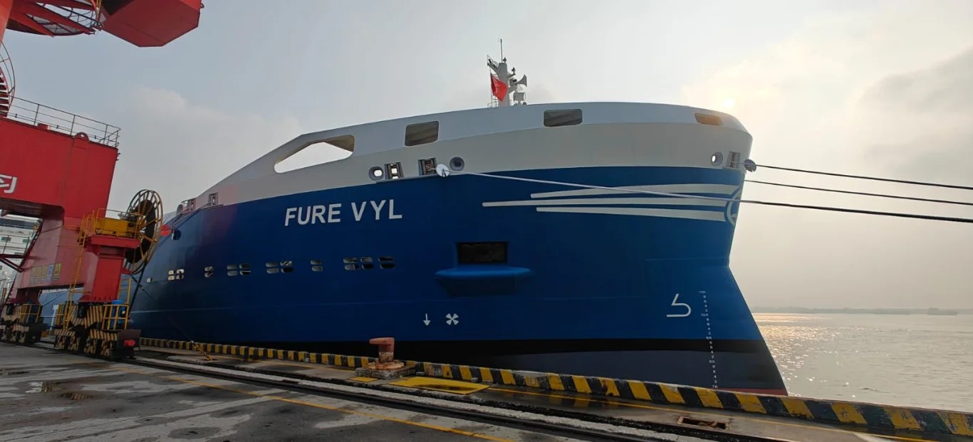 Transit: FURE VYL             entering English South Coast at The Dover Strait
