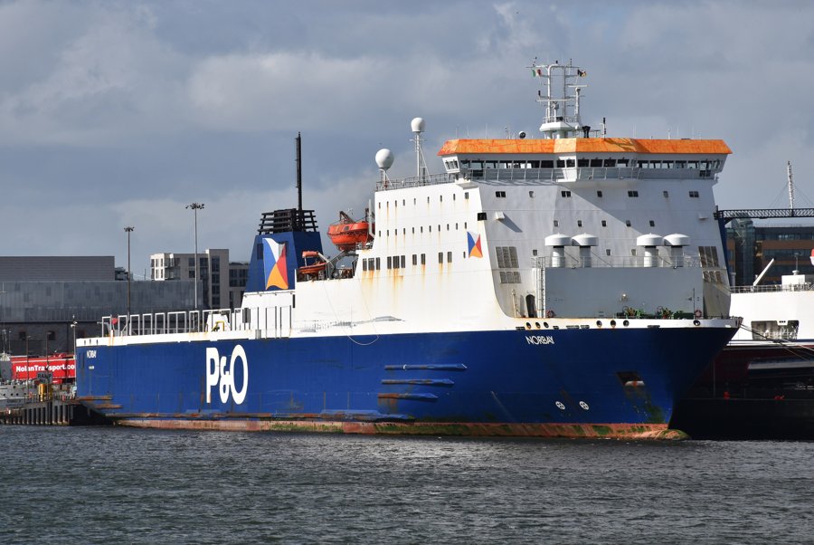  Irish Sea - NORBAY               transiting St Georges Channel