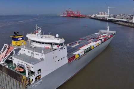Transit: CATHERINE            entering English South Coast at The Dover Strait