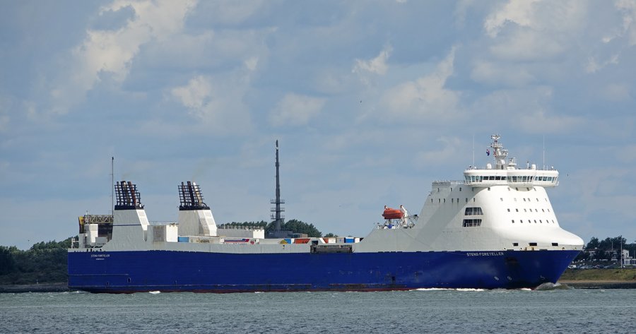 Humber Departure: STENA FORETELLER