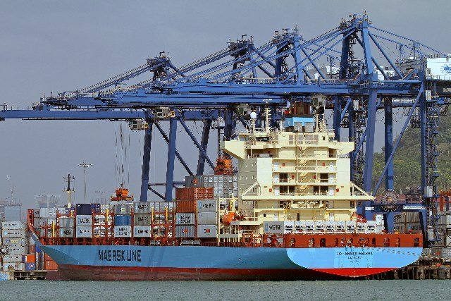 Transit: JOHANNES MAERSK      entering English South Coast at The Dover Strait