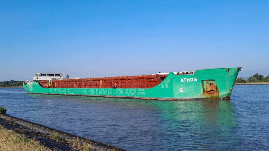  Scottish East Coast - ATHOS  transiting Aberdeenshire Coast
