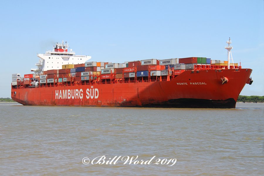 Transit: MAERSK MONTE PASCOAL entering English South Coast at The Dover Strait