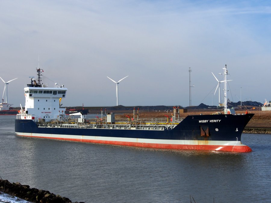Transit: NORTHERN OSPREY      entering English South Coast at The Dover Strait