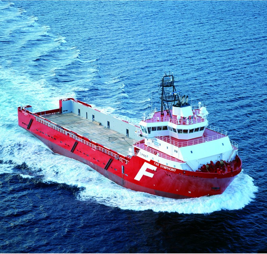  Scottish East Coast - SYMPHONY TIDE        transiting John O'Groats Approach