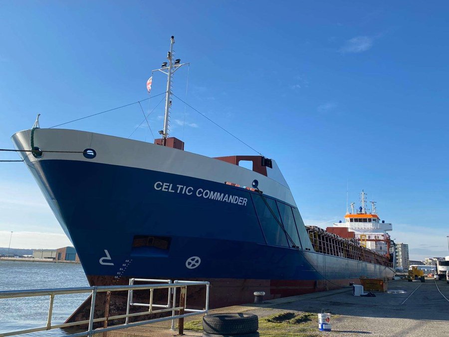 Transit: CELTIC COMMANDER     entering English South Coast at The Dover Strait
