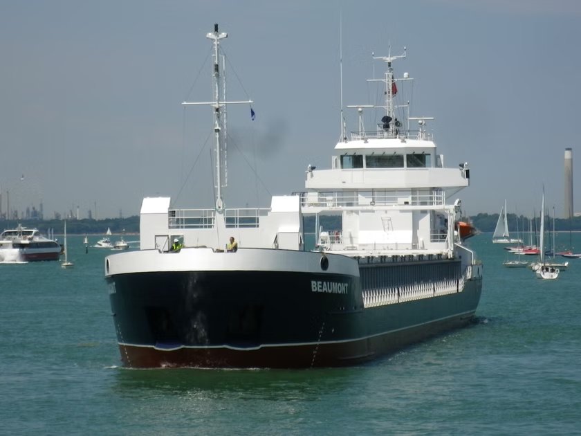  Irish Sea - BEAUMONT             transiting North Channel Belfast