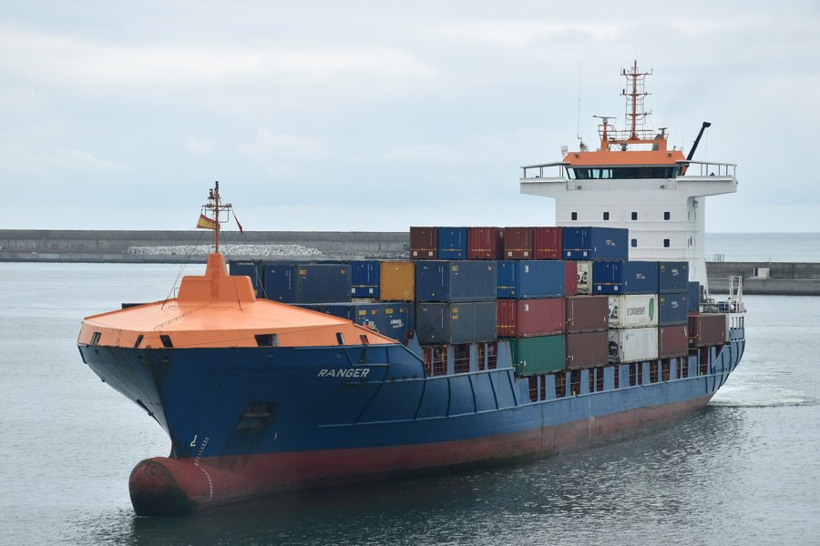  Irish Sea - RANGER               transiting Irish Sea off Wales