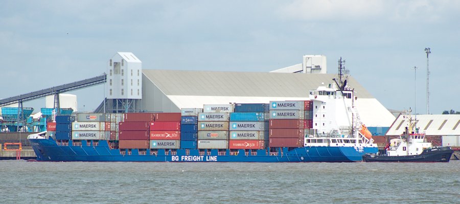  Irish Sea - BG RUBY              transiting Irish Sea off Anglesey