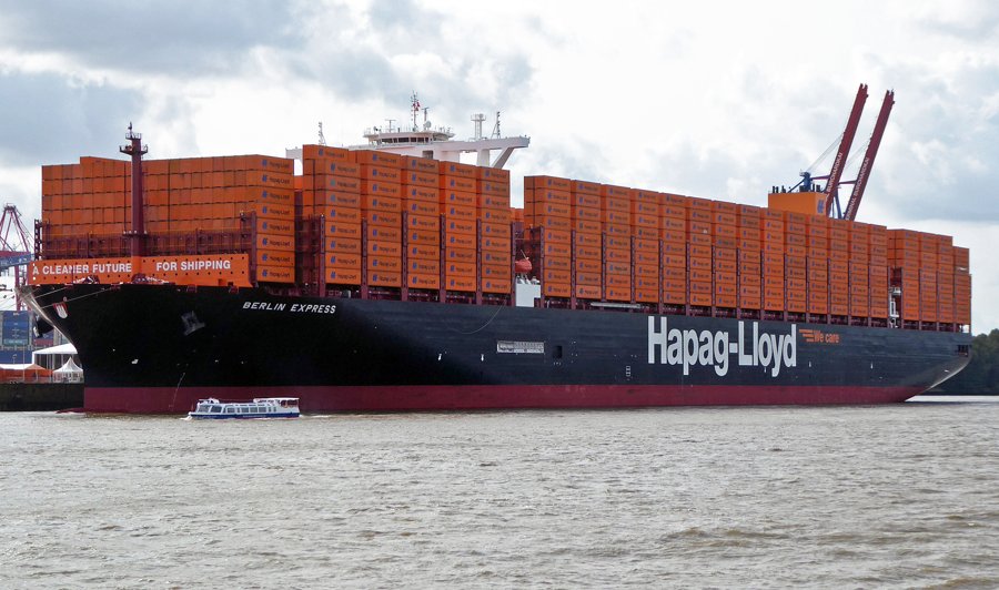 Transit: BERLIN EXPRESS       entering English South Coast at The Dover Strait