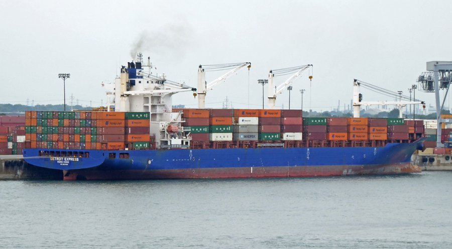 Southampton Departure: DETROIT EXPRESS     