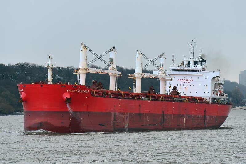 Transit: STAR STOCKHOLM       entering English South Coast at The Dover Strait
