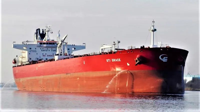  Irish Sea - STI GRACE            transiting Irish Sea off Anglesey