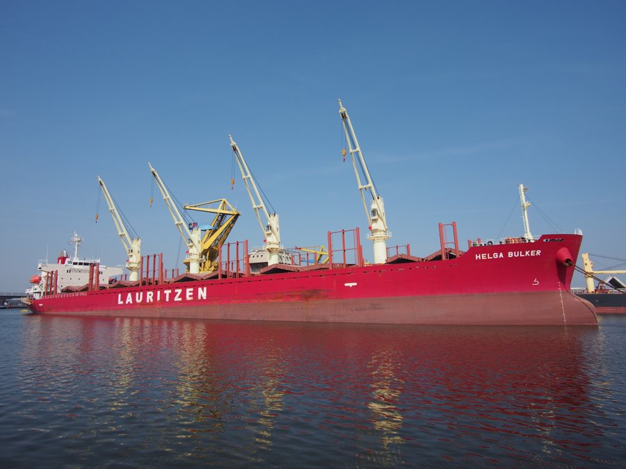 Transit: ADASUN               entering English South Coast at The Dover Strait
