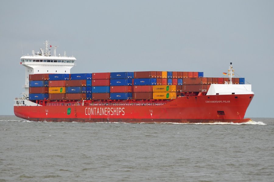  Irish Sea - CONTAINERSHIPS POLAR transiting Irish Sea West of Man