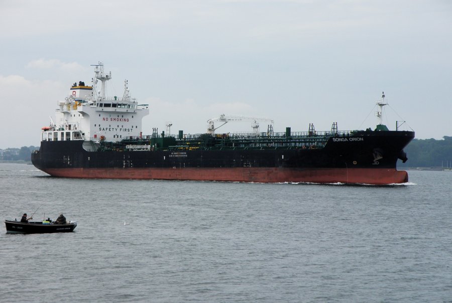 Transit: SONGA ORION          entering English South Coast at The Dover Strait