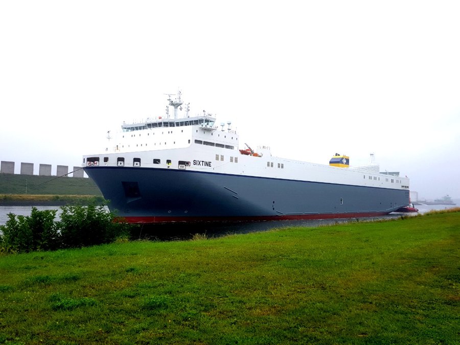 Dublin Departure: SIXTINE             