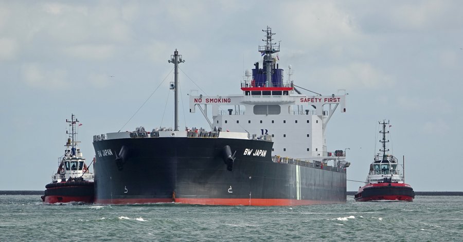  Irish Sea - BW JAPAN             transiting Irish Sea off Dublin