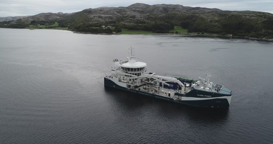  Scottish North Coast - NJORD PIONER transiting Pentland Firth