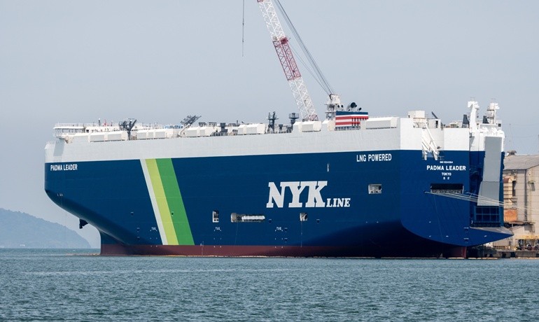 Transit: PADMA LEADER         entering English South Coast at The Dover Strait
