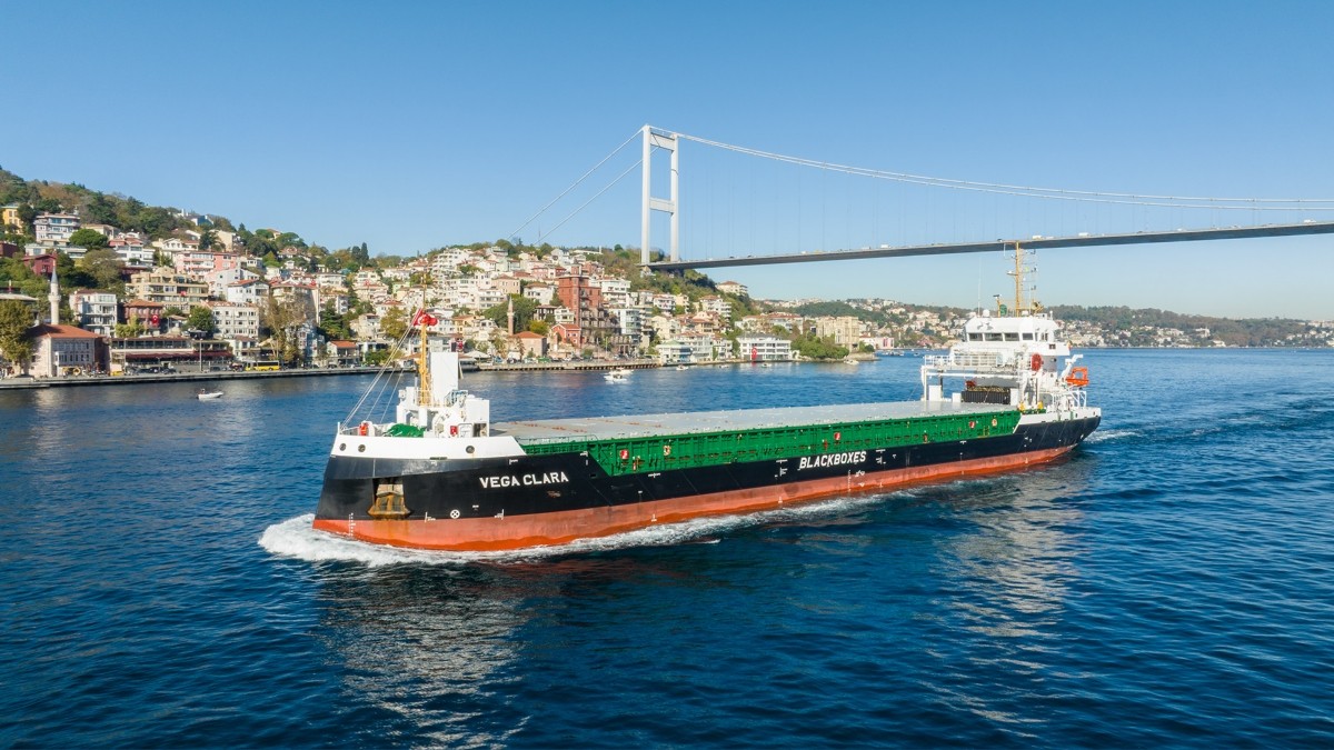 Transit: VEGA CLARA           entering English South Coast at The Dover Strait