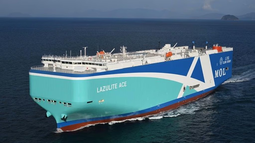Transit: LAZULITE ACE         entering English South Coast at The Dover Strait