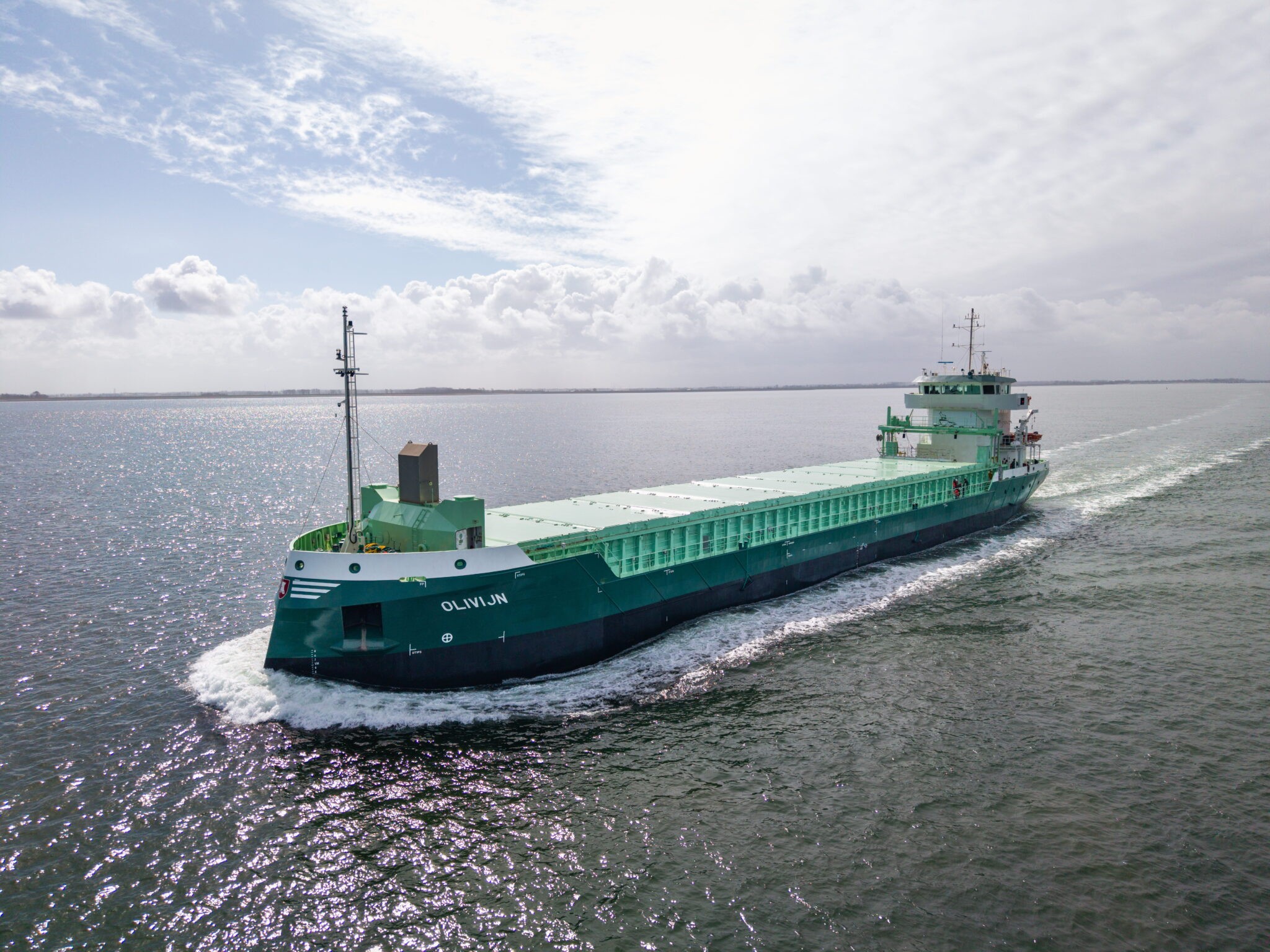 Transit: OLIVIJN              entering English South Coast at The Dover Strait