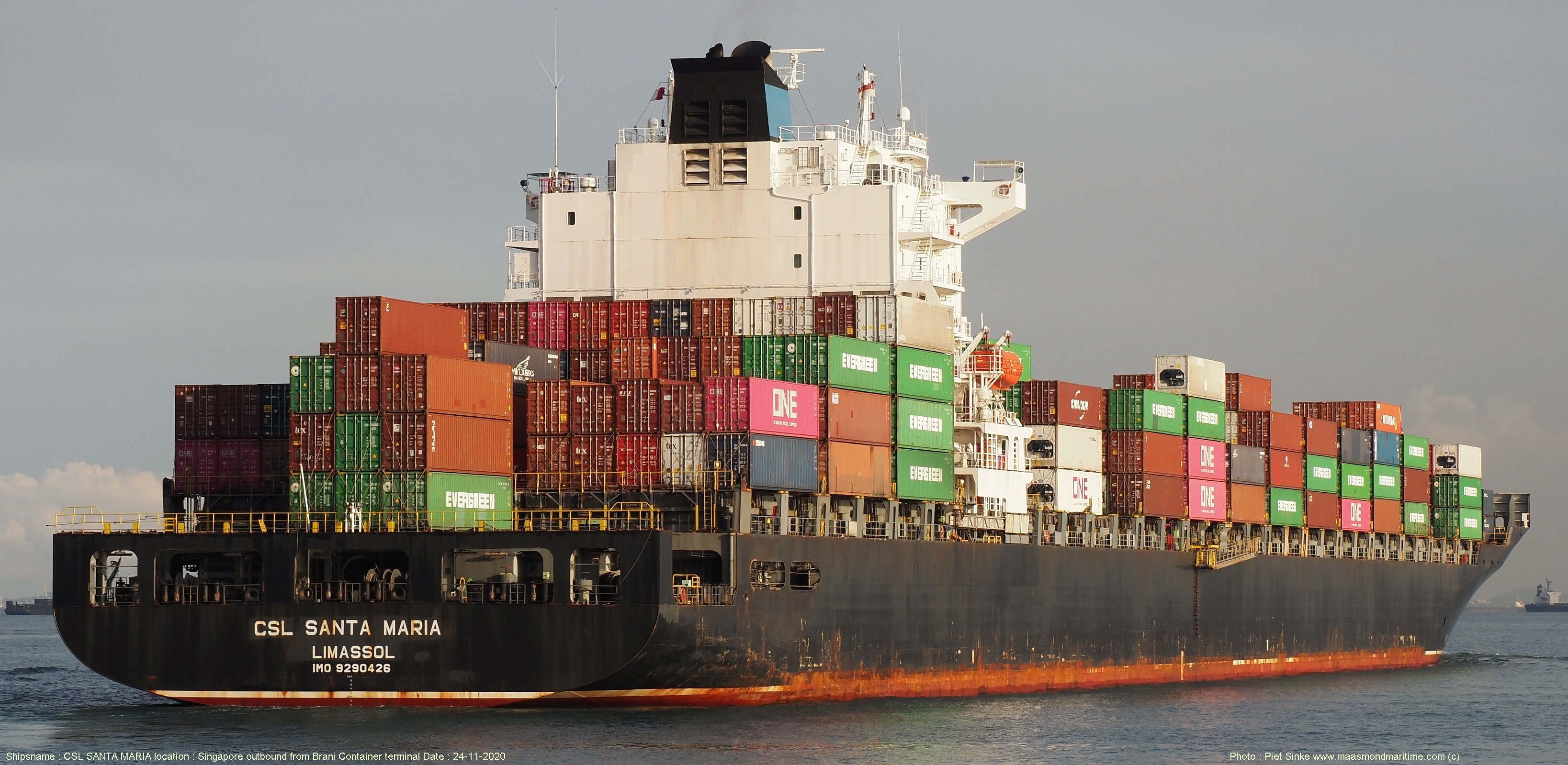 Thames Departure: MSC SANTA MARIA     