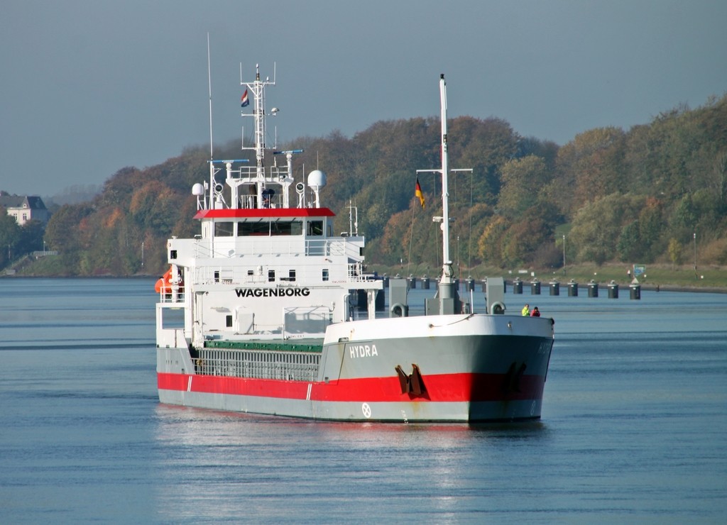  Celtic Sea - TAXUSBORG            transiting Celtic Sea