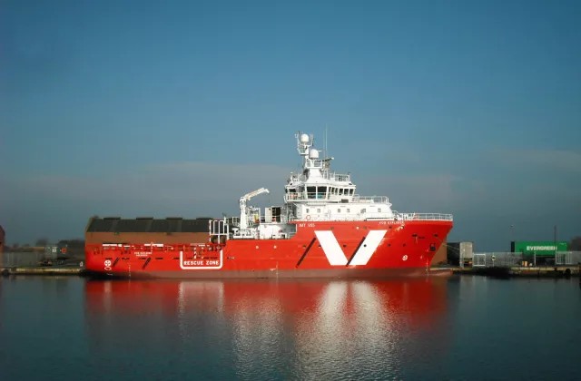  Scottish East Coast - VOS EXPLORER         transiting Aberdeenshire Coast