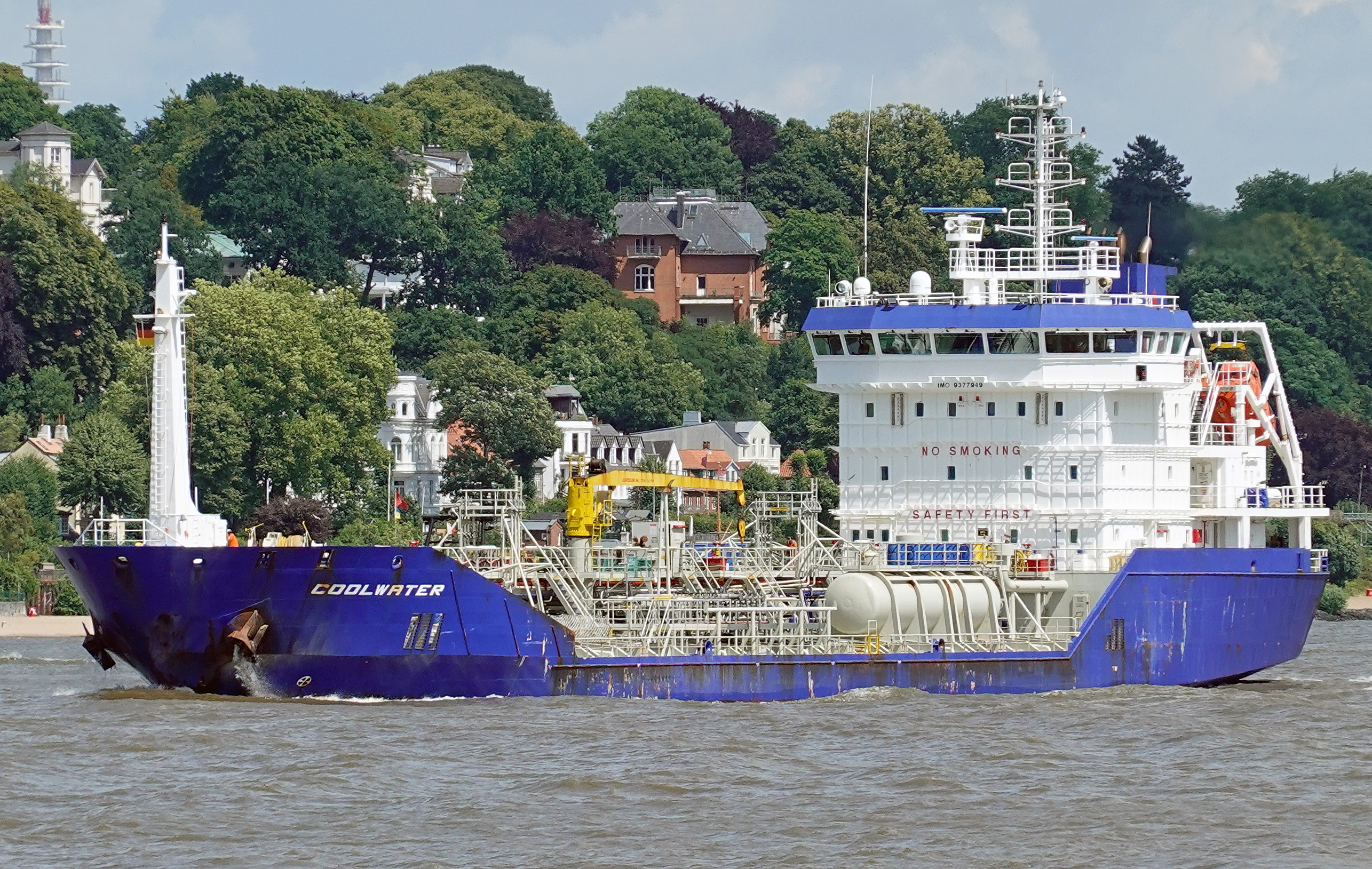 Transit: COOLWATER            entering English South Coast at The Dover Strait