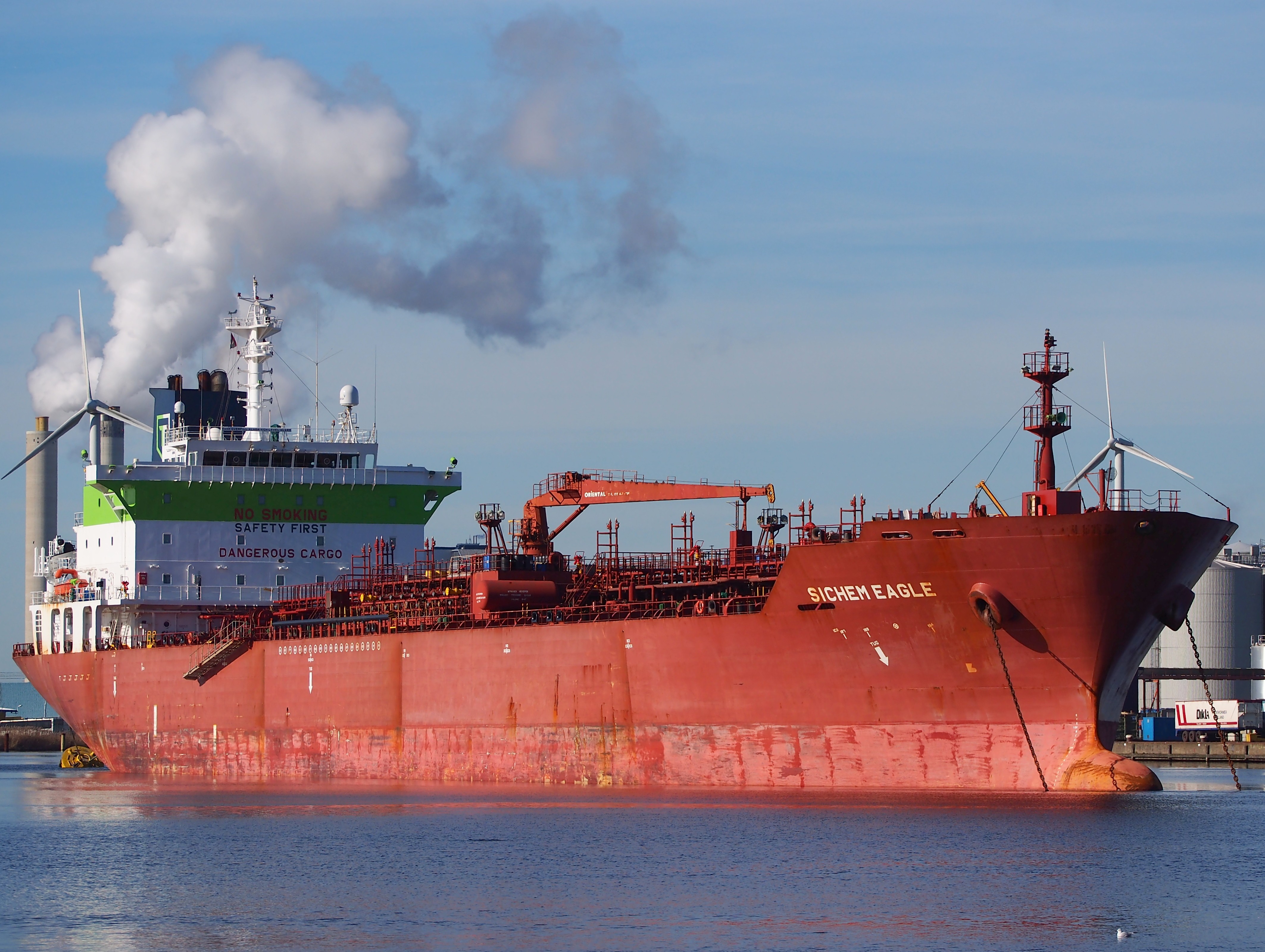 Transit: SONGA EAGLE          entering English South Coast at The Dover Strait