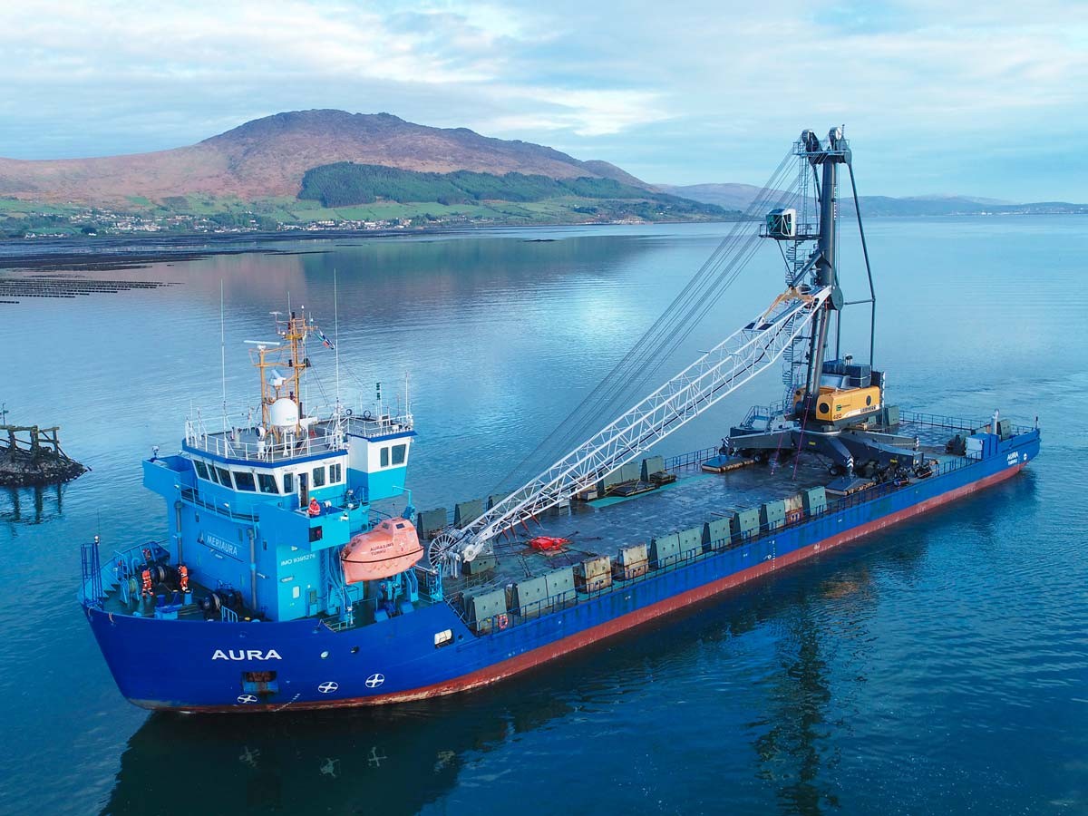  Irish Sea - AURA                 transiting North Channel Belfast