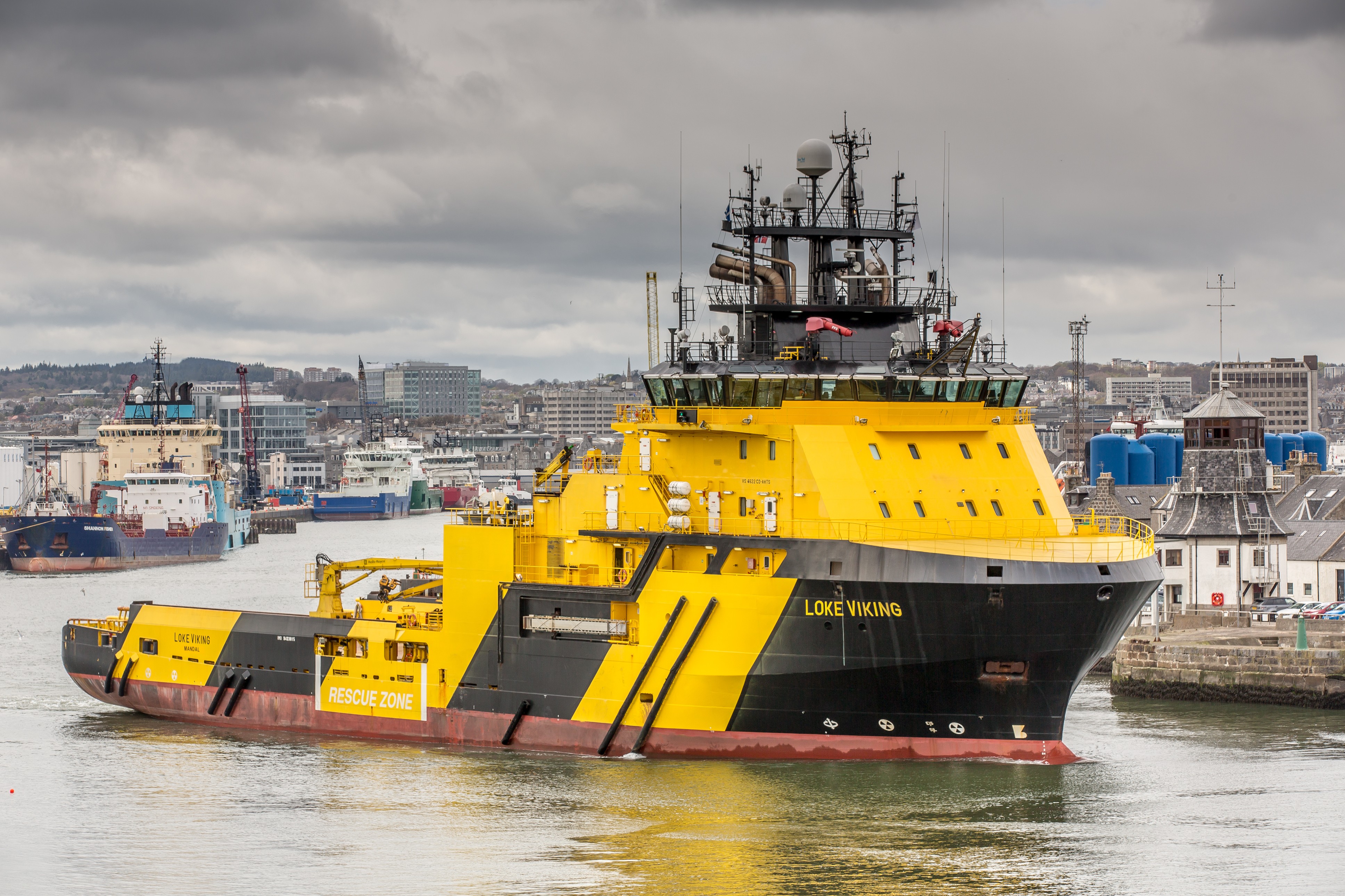  Scottish East Coast - LOKE VIKING          transiting John O'Groats Approach