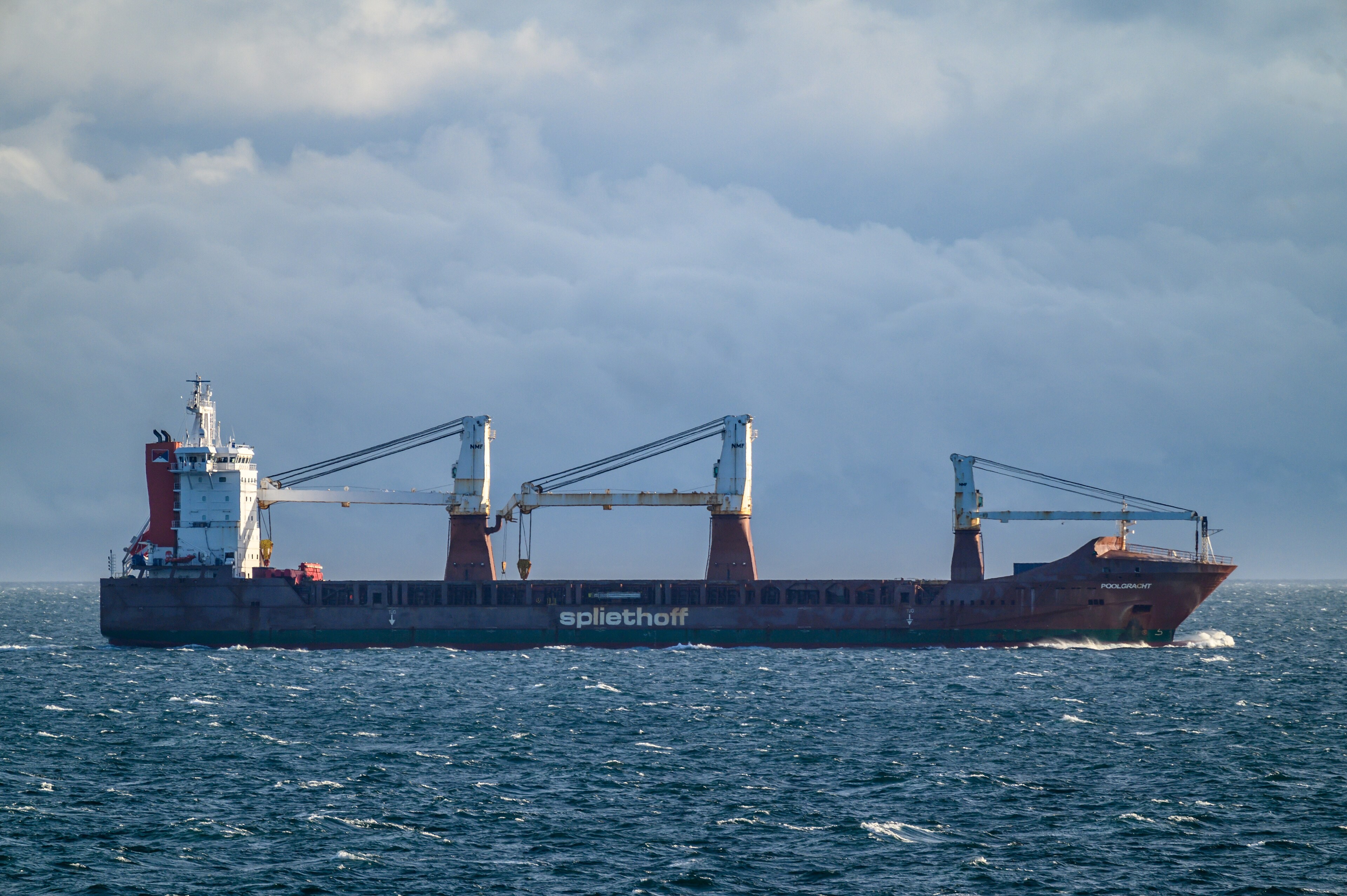 Transit: POOLGRACHT           entering English South Coast at The Dover Strait