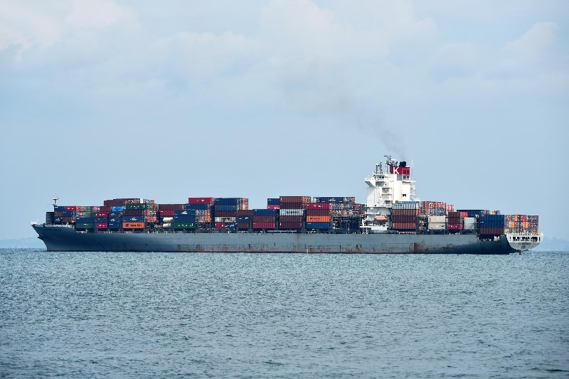  Celtic Sea - MSC HOUSTON V        transiting Celtic Sea