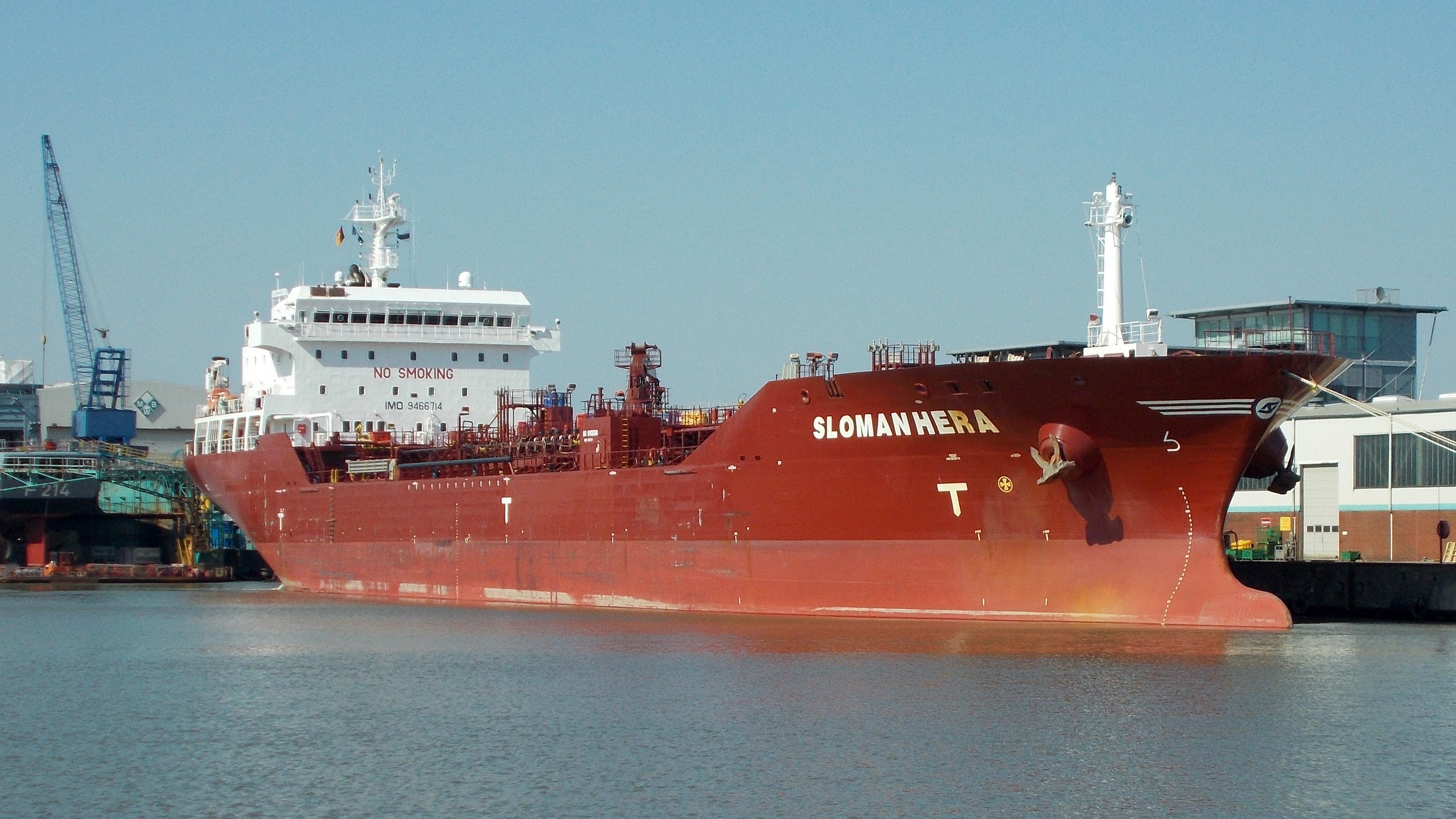  Scottish East Coast - SLOMAN HERA          transiting Forth & Tay Coast